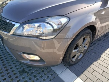Kia Carens III 2010 Kia Cee'd 2010/zarejestrowany/klima, zdjęcie 5