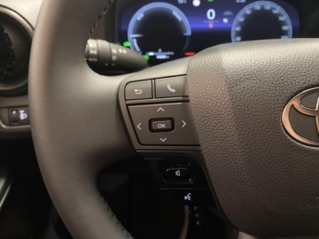 Toyota Camry IX 2024 Toyota C-HR 1.8 Hybrid Comfort Toyota C-HR 1.8 Com, zdjęcie 12