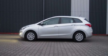 Hyundai i30 II Wagon Facelifting 1.4 MPI 100KM 2017 Hyundai i30 Benzyna Kombi 100KM NAVIgacja Kamera Cofania 1.4 Benzyna, zdjęcie 27