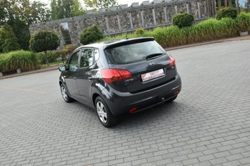 Kia Venga Mikrovan 1.4 DOHC CVVT 90KM 2014 Kia Venga 1.4i 90KM 2014r. Climatronic TEMPOMAT, zdjęcie 19
