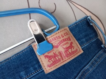 LEVIS 310-SUPER SPODNIE 20W Z