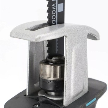 МОЩНАЯ ЭЛЕКТРИЧЕСКАЯ ПИЛА 21 В 2000 мАч С НАБОРОМ ИЗ 4 ПИЛОВЫХ ПОЛОТНИЙ