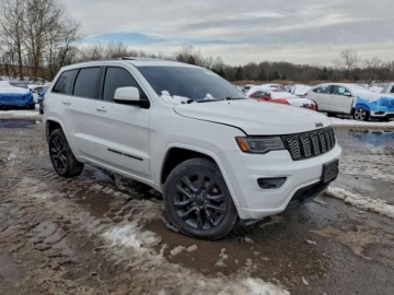 Jeep Grand Cherokee IV 2022 Jeep Grand Cherokee Laredo E 2022 3.6 Benzyna 293KM, zdjęcie 4