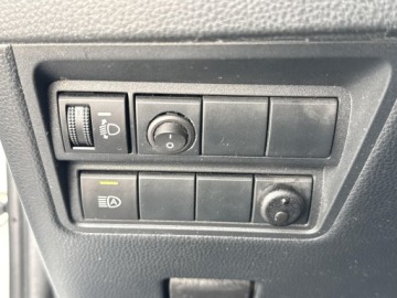 Toyota Yaris IV Hatchback 1.5 Hybrid Dynamic Force 116KM 2022 Toyota Yaris Cross Hybrid 1.5 Comfort Hybrid 1.5 C, zdjęcie 17