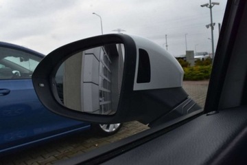 Volkswagen Golf VIII Variant 2.0 TDI 150KM 2022 Volkswagen Golf SalonPL TDI 150KM DSG Pakiety SideAssist Czujniki ACC ALU, zdjęcie 23