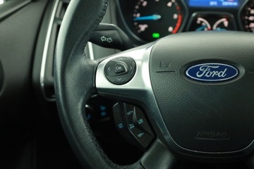 Ford Focus III Hatchback 5d 1.6 Duratorq TDCi DPF 115KM 2012 Ford Focus 1.6 TDCi, Salon Polska, Serwis ASO, zdjęcie 15