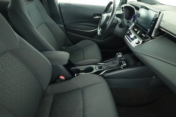 Toyota Corolla XII TS Kombi 1.8 Hybrid 122KM 2019 Toyota Corolla 1.8 Hybrid, Salon Polska, zdjęcie 6