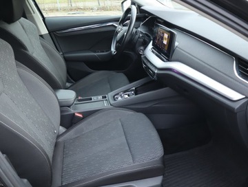 Skoda Octavia IV Liftback 1.5 TSI EVO 150KM 2021 Skoda Octavia 1.5 TSI e-tec, Salon Polska, zdjęcie 8