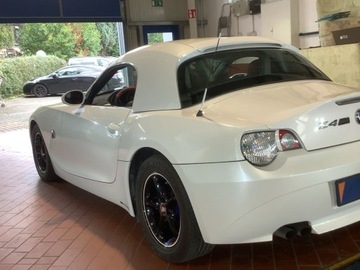 BMW Z4 E85 2003 BMW Z4 2.5i cabrio, zdjęcie 4