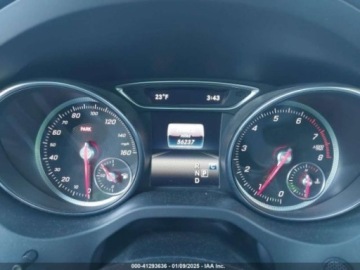 Mercedes GLA I 2019 Mercedes-Benz GLA 2019r., 250, od ubezpieczalni 2.0 Benzyna 209KM, zdjęcie 10