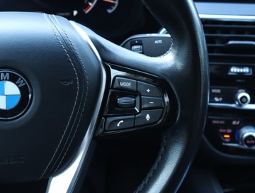 BMW Seria 5 G30-G31 Limuzyna 520i 184KM 2019 BMW 5 520i, Automat, Skóra, Navi, Klima, zdjęcie 22