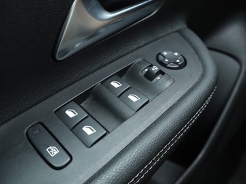 Opel Mokka II SUV 1.2 Turbo 130KM 2023 Opel Mokka 1.2 Turbo, Salon Polska, 1. Właściciel, zdjęcie 16