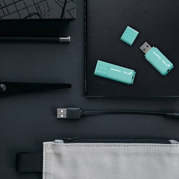 Флэш-накопитель GOODRAM UME3 Care 64 ГБ