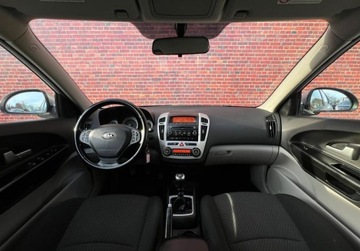 Kia Ceed I Hatchback 1.4 109KM 2008 Kia Ceed Klima Isofix Super stan Gwarancja w cenie Warszawa VRLK 1.4 109KM, zdjęcie 4