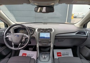 Ford Mondeo V Sedan Facelifting 2.0 EcoBlue 150KM 2021 Ford Mondeo 2.0 Ecoblue 150KM Automat Vat 23 Salon PL 2.0 Diesel 150KM, zdjęcie 16