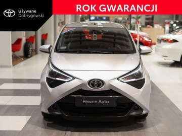 Toyota Aygo II Hatchback 3d Facelifting 1.0 VVT-i 72KM 2019 Toyota Aygo 1.0 VVT-i X-play czujniki parkowania Benzyna 72KM