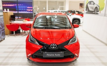 Toyota Aygo II Hatchback 5d 1.0 VVT-i 69KM 2017 Toyota Aygo 1.0 VVT-i X-play Benzyna 69KM, zdjęcie 1