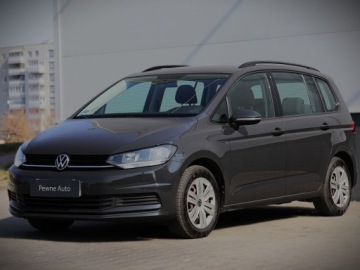Volkswagen Touran III 1.5 TSI EVO 150KM 2021 Volkswagen Touran 1.5 TSI EVO Comfortline Plus. VAT Marza 1.5 Benzyna, zdjęcie 2