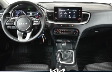 Kia Ceed III Hatchback Facelifting  1.5 T-GDI 160KM 2023 Od ręki - Kia Cee&#039;d 1.5 T-GDI M 160KM, zdjęcie 8