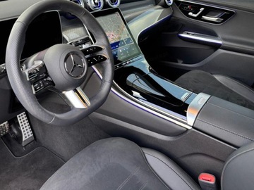 Mercedes GLC C254/X254 2025 GLC Coupe 300 e 4-Matic AMG Line 2.0 (360KM) 2025, zdjęcie 4