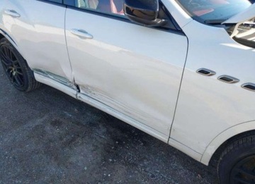 Maserati Levante 2021 Maserati Levante 2021, 3.0L, 4x4, od ubezpieczalni 3.0 Benzyna 345KM, zdjęcie 8