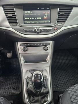 Opel Astra K Hatchback 5d 1.4 Turbo 125KM 2017 Opel Astra Rezerwacja, zdjęcie 11