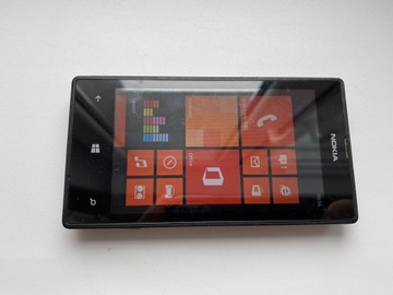 Телефон Nokia Lumia 520 в комплектации без замка