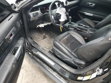 Ford Mustang VI Fastback Facelifting 5.0 Ti-VCT 450KM 2022 Ford Mustang FORD MUSTANG GT 2022 5.0 Benzyna 450KM, zdjęcie 6