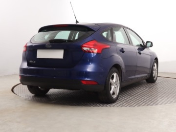 Ford Focus III Hatchback 5d facelifting 1.6 Ti-VCT 105KM 2015 Ford Focus 1.6 i, Salon Polska, Klima, Parktronic, zdjęcie 4