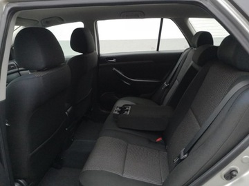 Toyota Avensis II Kombi 2.0 D-4D 126KM 2007 Toyota Avensis 2.0 D-4D 126KM # Klimatr #, zdjęcie 16