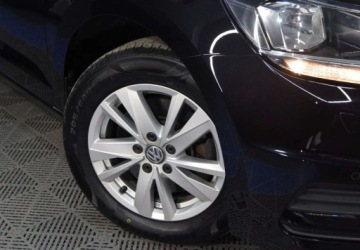 Volkswagen Touran III 2019 Volkswagen Touran 2.0 TDI _ Automat _ 5os _ 2.0 Diesel 115KM, zdjęcie 16