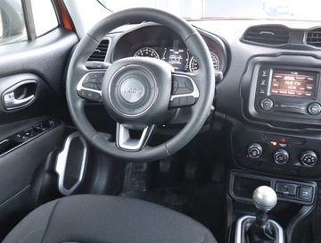 Jeep Renegade SUV 1.6 E-TorQ 110KM 2018 Jeep Renegade 1.6 E-torQ, Salon Polska, zdjęcie 6