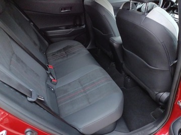 Toyota C-HR I Crossover Facelifting 1.8 Hybrid 122KM 2023 Toyota C-HR 1.8 Hybrid GPF GR Sport 1.8 Hybrid 122, zdjęcie 11