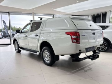 Mitsubishi L200 V Club Cab 2.4 154KM 2019 Mitsubishi L200 DC Invite EU6 Pickup Wyciagarka Hak Salon Polska FV23, zdjęcie 1