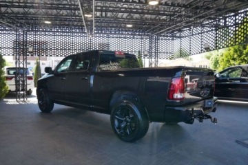 Dodge Ram IV 5.7 V8 390KM 2016 Dodge RAM Sport 1500 V8 5.7 HEMI 4x4 Alpine Szyberdach Wentylacja Navi Men, zdjęcie 3