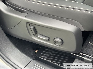 Volvo XC40 2024 Volvo XC 40 VOLVO XC40 B3 Ultra Dark Mild Hybrid B, zdjęcie 34
