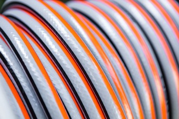 NEO Strong садовый шланг 50 м 1/2 дюйма + стальная катушка + разбрызгиватель + набор соединителей