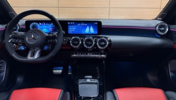 Mercedes CLA C118/X118 Shooting Brake AMG Facelifting 2.0 35 AMG 306KM 2025 Mercedes-Benz CLA 35 AMG salon Polska FV 23 R CARS Warszawa 2.0 Benzyna, zdjęcie 7