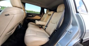 Jeep Cherokee V 2016 Jeep Cherokee 177KM Limited Skora LED Navi Kamera 2.4 Benzyna 177KM, zdjęcie 8