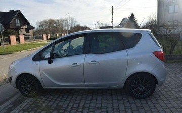 Opel Meriva II Mikrovan 1.4 Turbo ECOTEC 140KM 2011 Opel Meriva 1.4B 114Tys Km Navi 2 Kpl Kol Sprowadzony 1.4 Benzyna, zdjęcie 13