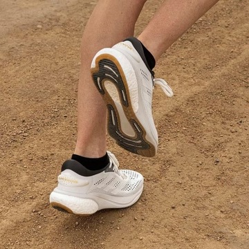 Buty do biegania adidas Supernova 2.0 TME r.46 2/3