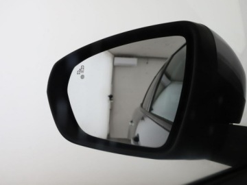 Peugeot 3008 I Crossover Facelifting 1.6 BlueHDi 120KM 2016 Peugeot 3008 Allure navi kamera półskóra hak, zdjęcie 36