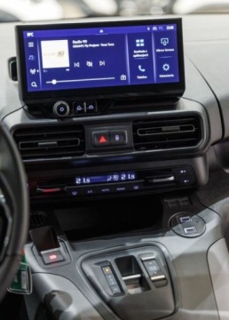 Toyota 2024 Toyota Proace City City Verso Long 1.5 D-4D Family aut 1.5 Diesel 130KM, zdjęcie 34