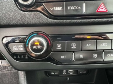 Kia Niro I Crossover 1.6 GDi Hybrid 141KM 2018 Kia Niro HYBRYDA AUTOMAT NAWIGACJA KLIMATYZACJA KAMERA COFANIA ASYSTENT PA, zdjęcie 11