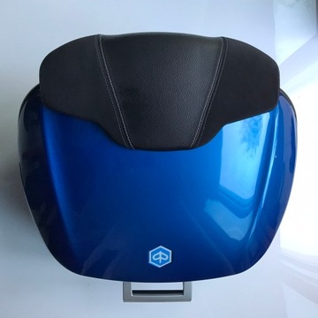 Piaggio MP3 X10 kufer 50 L X 10 oryg. NOWY kolory