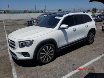 Mercedes GLB 2022 Mercedes-Benz GLB 2022 r., 2,0L GLB 250 4MATIC 2.0 Benzyna 221KM, zdjęcie 2