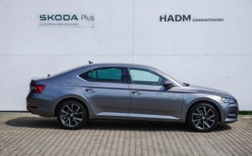 Skoda Superb III Liftback Facelifting 2.0 TSI 190KM 2022 Skoda Superb Skoda Superb Style 2.0 TSI 190KM DSG 2.0 Benzyna 190KM, zdjęcie 8