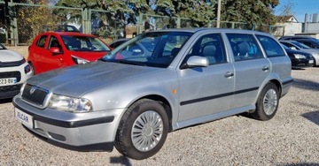 Skoda Octavia I Kombi 2.0 115KM 2000 Skoda Octavia 2.0 114KM Hak holowniczy Podgrzewan fotele 2.0 Benzyna 114KM, zdjęcie 2