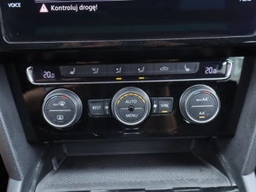 Volkswagen Passat B8 Limousine Facelifting 1.5 TSI EVO 150KM 2019 VW Passat 1.5 TSI, Salon Polska, Navi, Klima, zdjęcie 14
