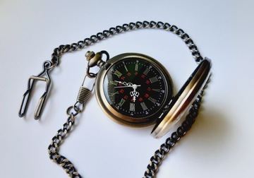 Nowy zegarek kieszonkowy busola na łańcuszku - brąz, styl retro